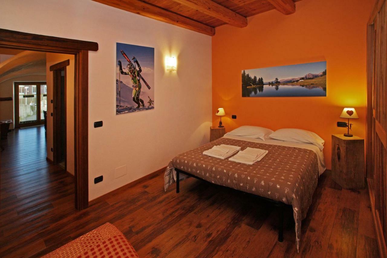 Susy' S Flat Daire Oulx Dış mekan fotoğraf